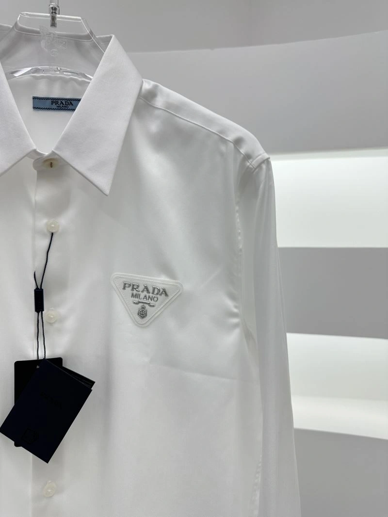 Prada Shirts Sleek 171586