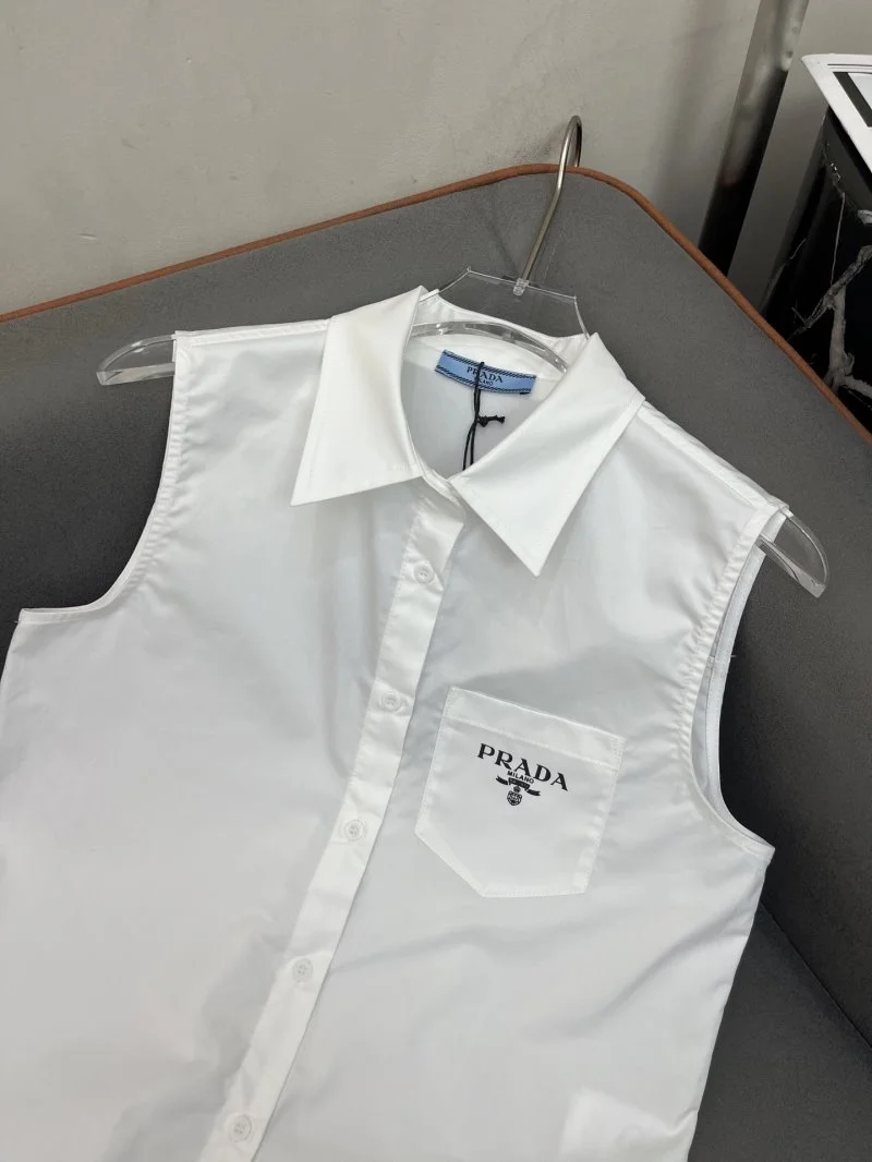 Prada Shirts Snug 166528