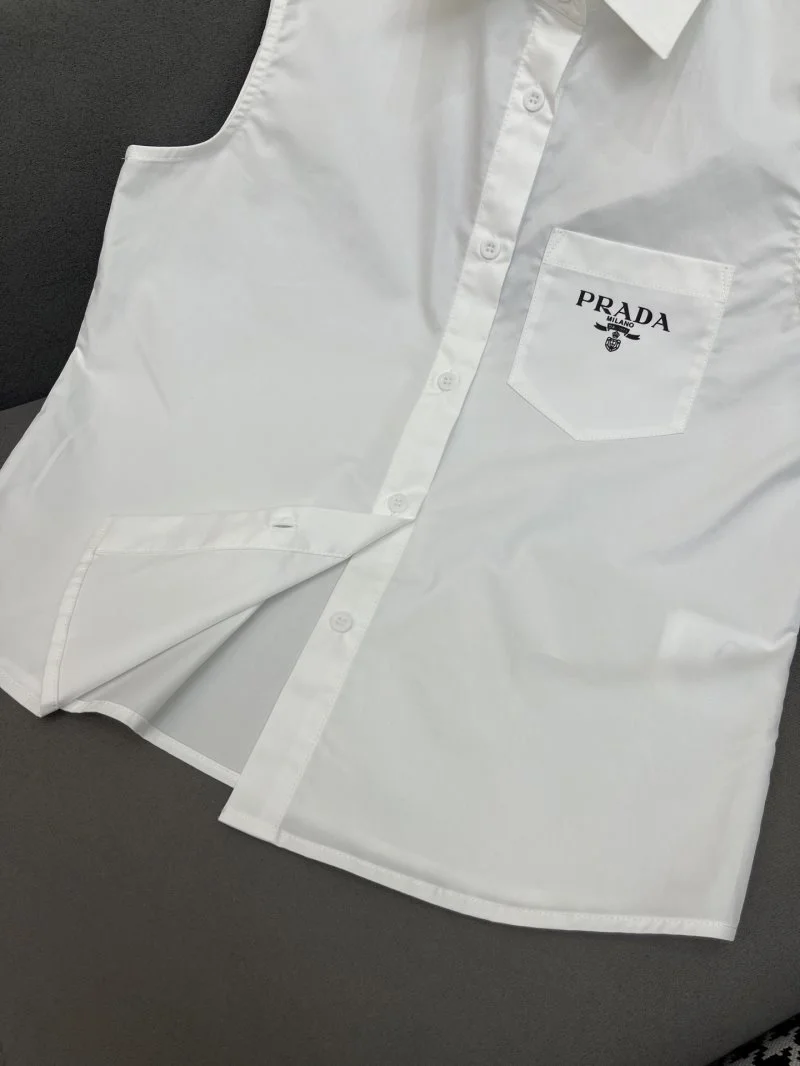 Prada Shirts Snug 166528