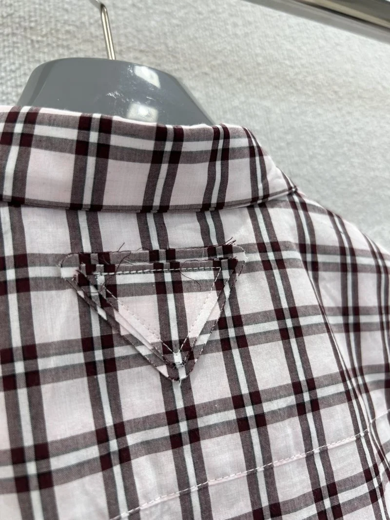 Prada Shirts Classic 166523