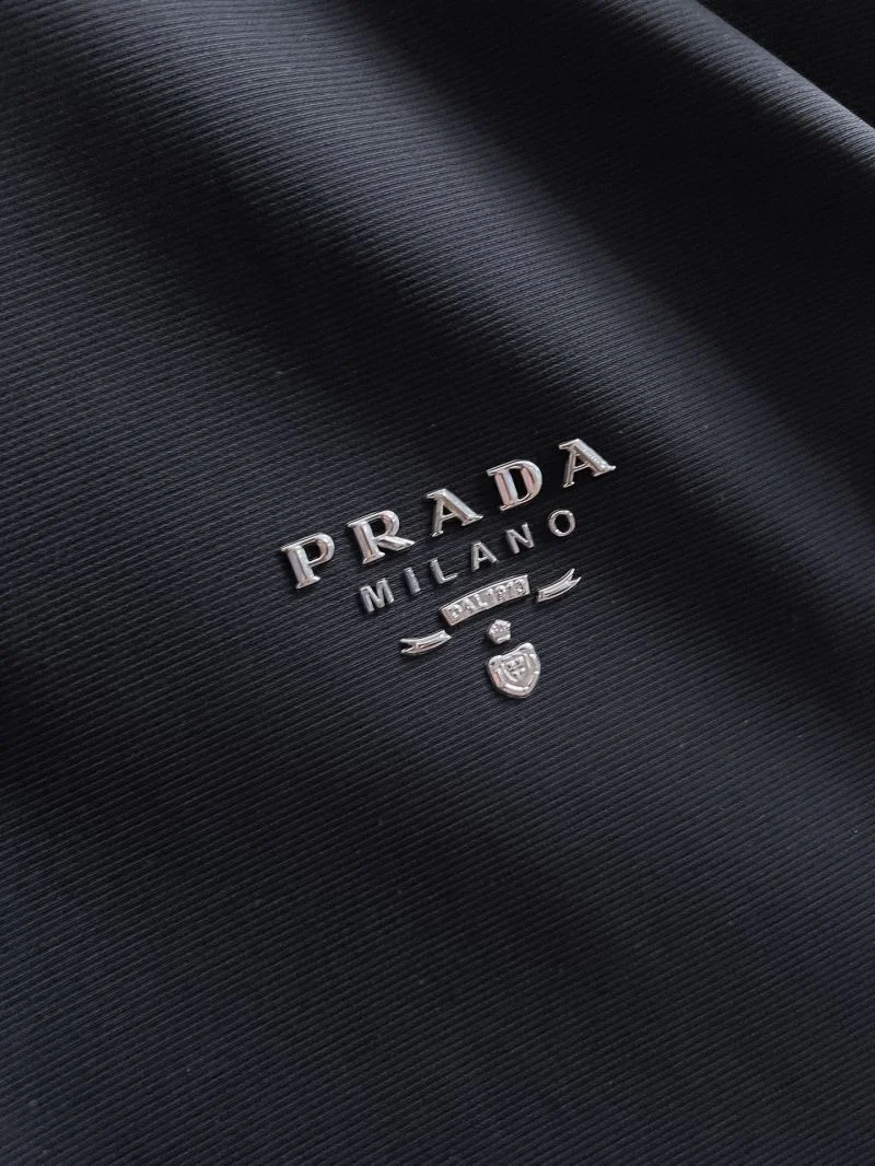 EyeCatching Prada Shirts 168009