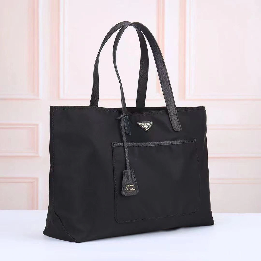 Seasonal Prada Shopping Bags 90614