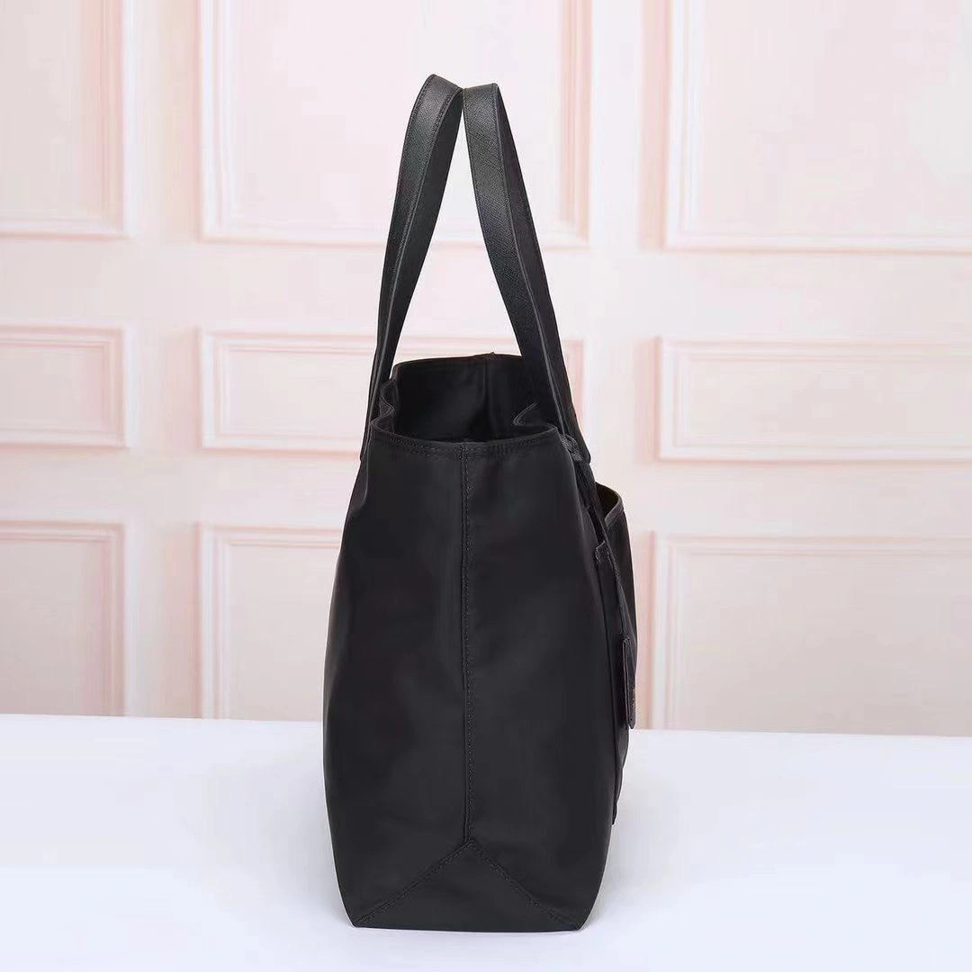 Seasonal Prada Shopping Bags 90614