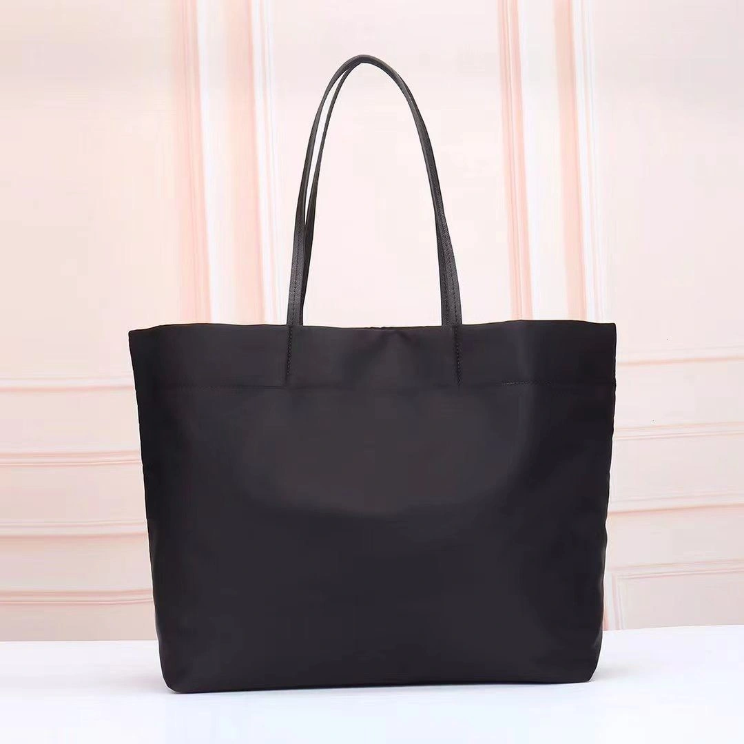 Prada Shopping Bags Snug 90613