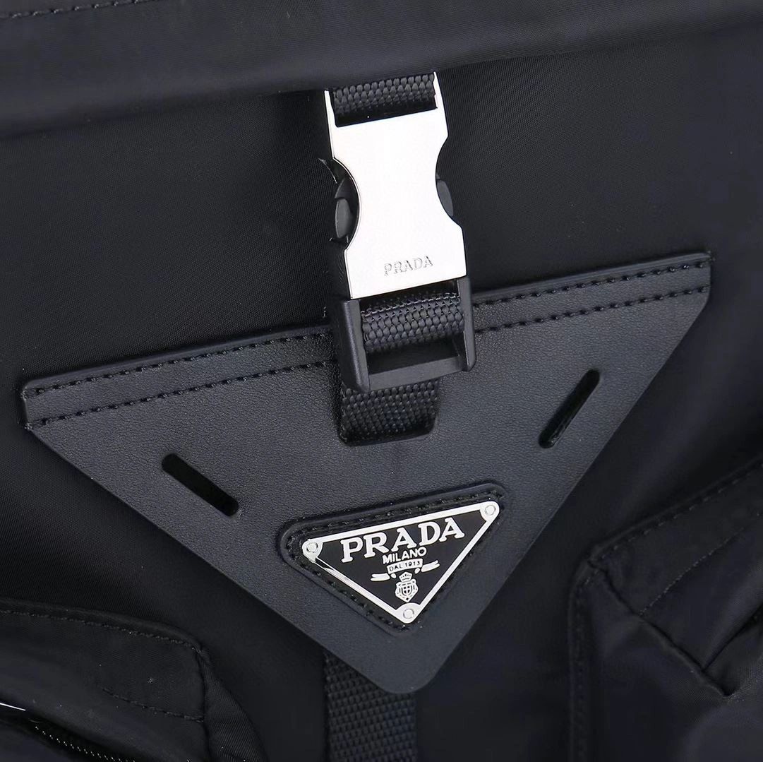 RelaxedFit Prada Shopping Bags 90660