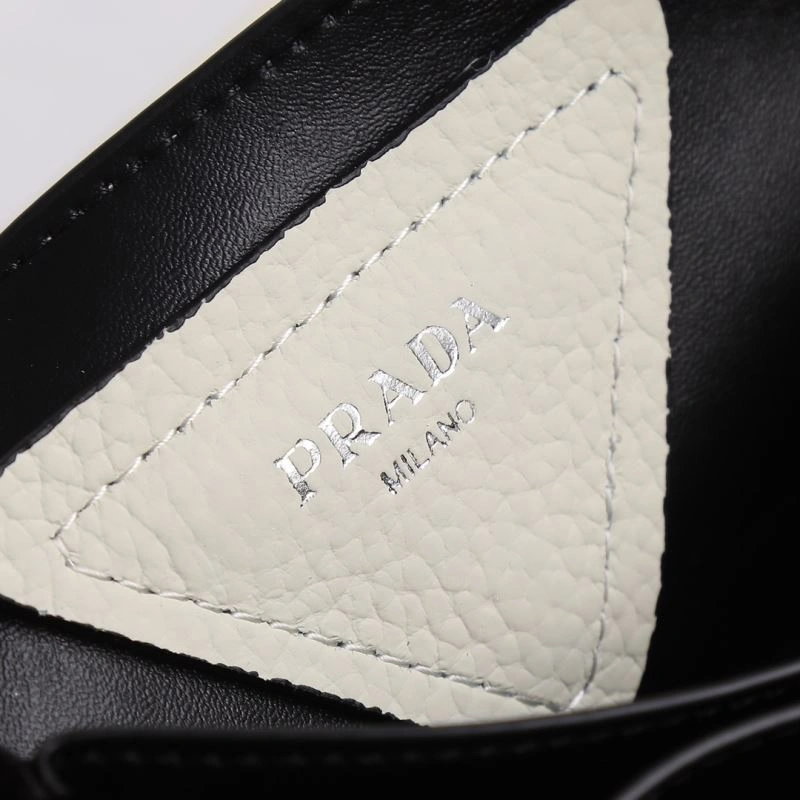 Prada Shopping Bags Sustainable 87139