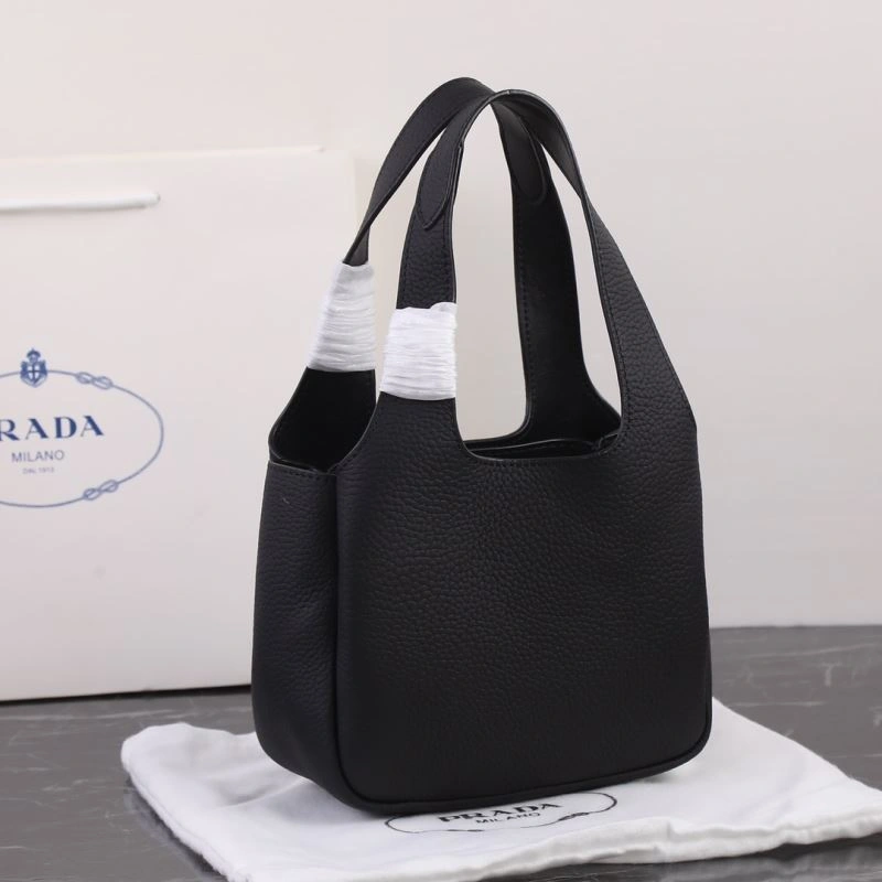 Prada Shopping Bags Effortless 87137