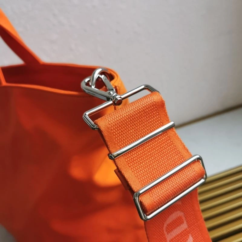 Prada Shopping Bags WellDesigned 75029