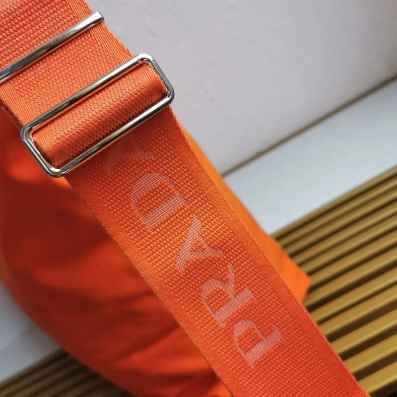 Prada Shopping Bags WellDesigned 75029