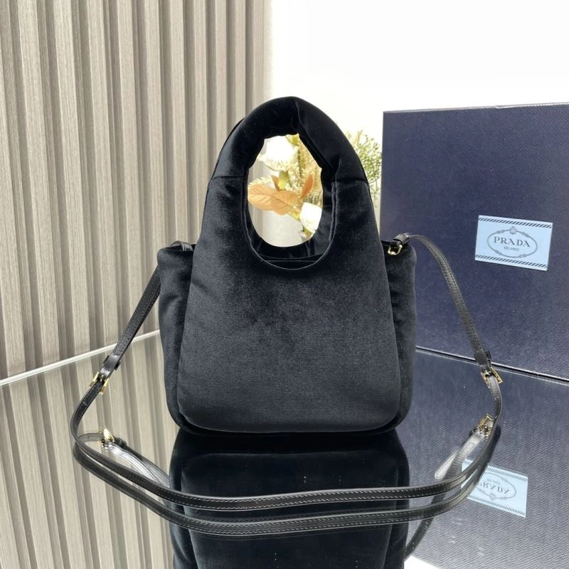 Prada Shopping Bags Comfortable 75023