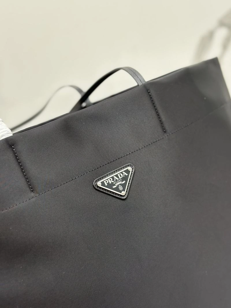 Prada Shopping Bags Popular 75017
