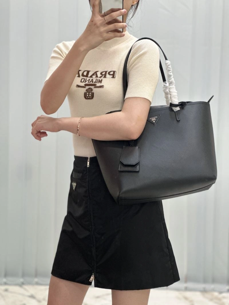 Resilient Prada Shopping Bags 75018