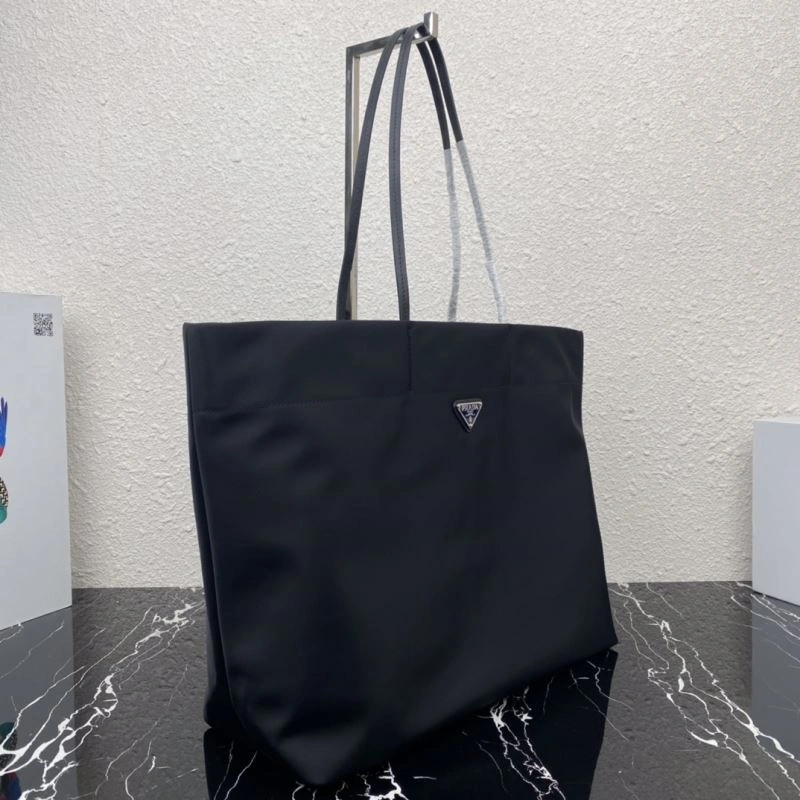 Casual Prada Shopping Bags 75003