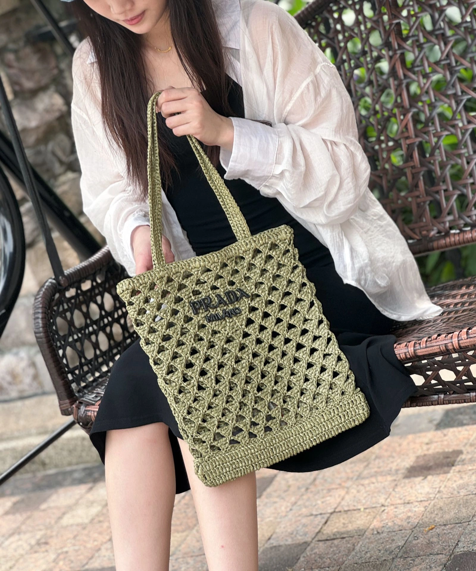 Prada Shopping Bags GoodFit 73651