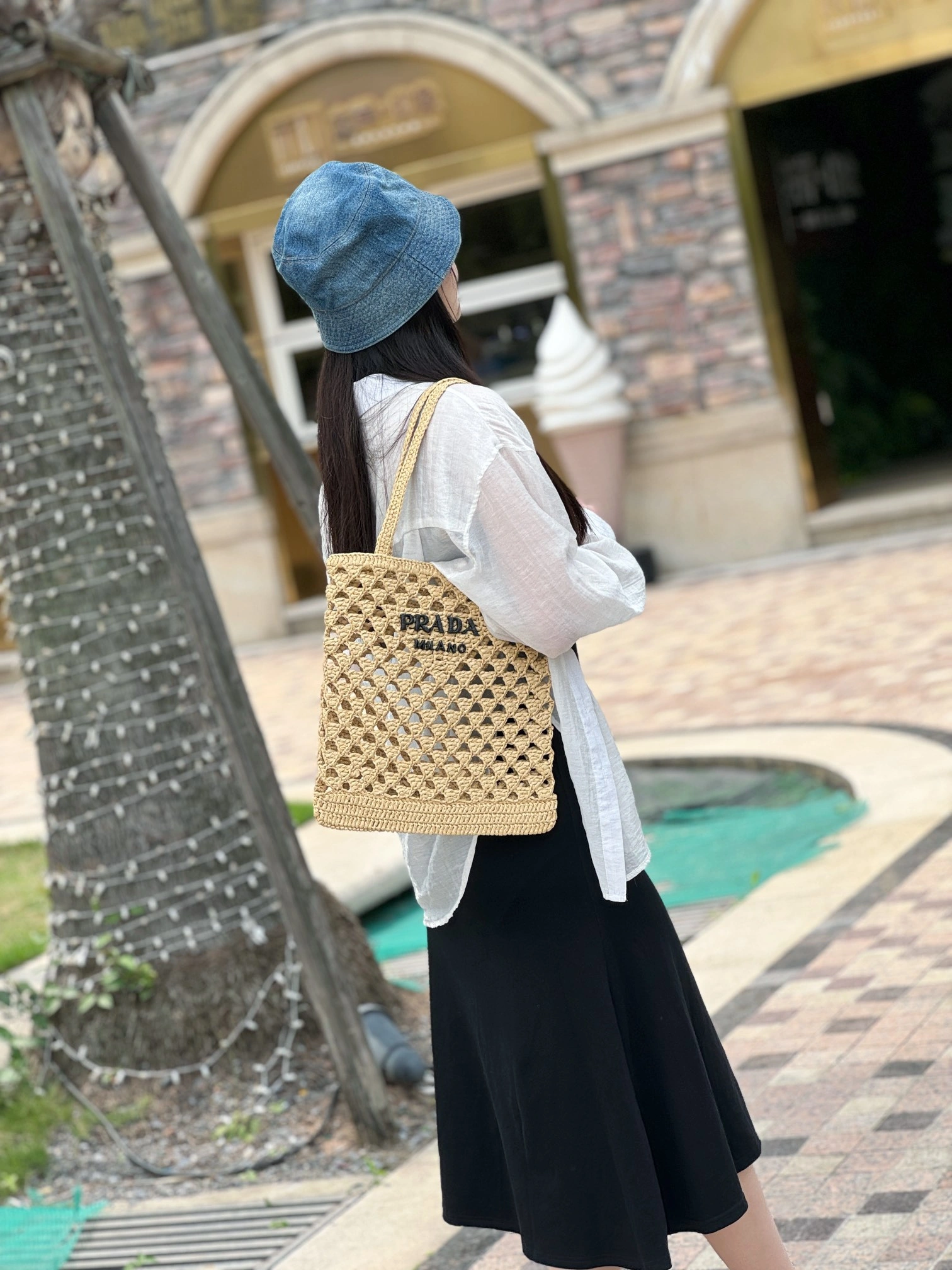 Neat Prada Shopping Bags 73652