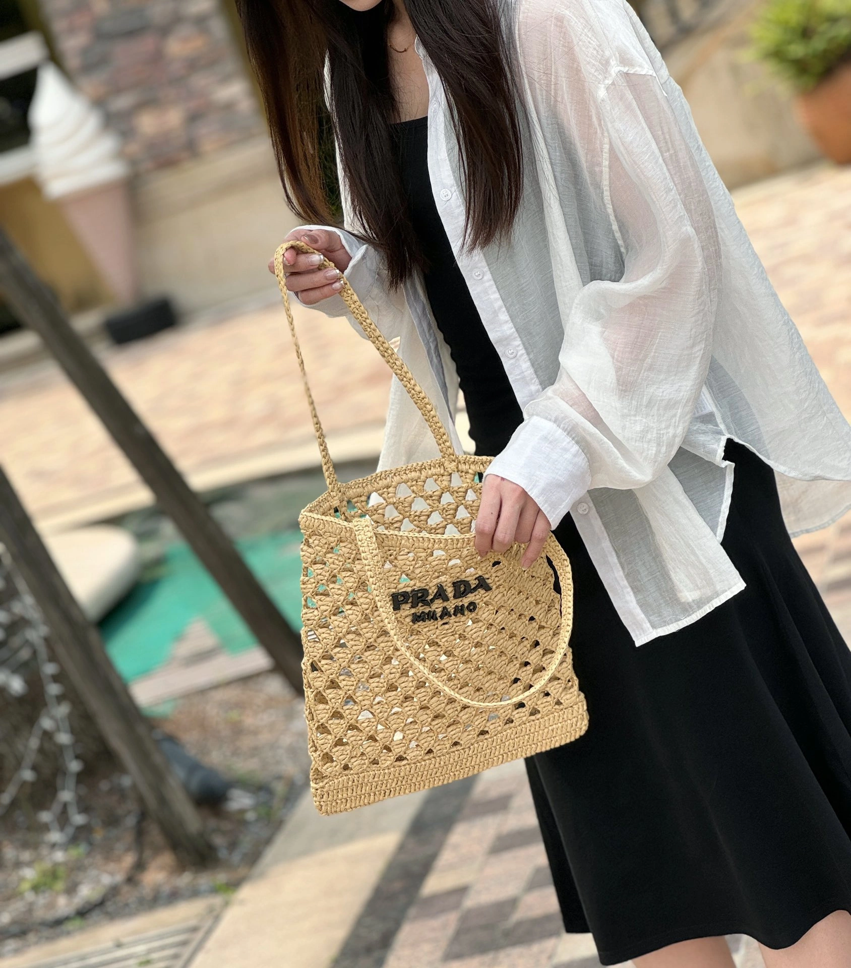 Neat Prada Shopping Bags 73652