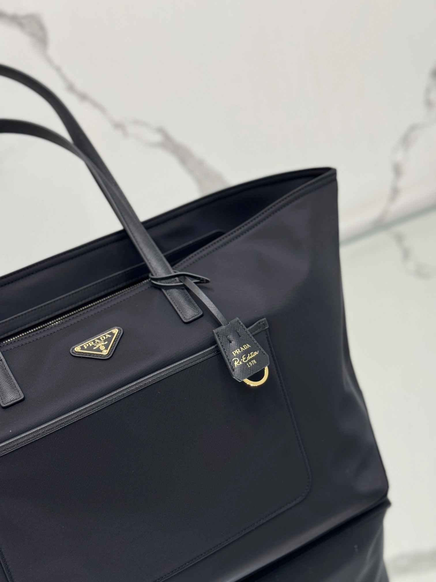 Prada Shopping Bags UrbanStyle 73646