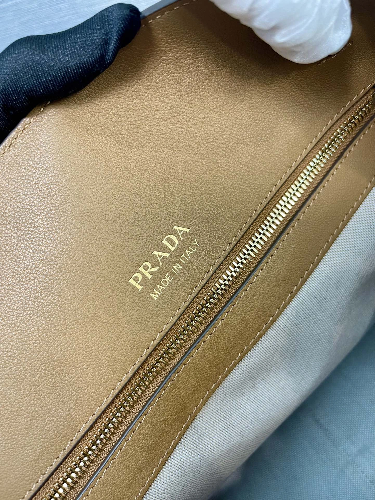 Prada Shopping Bags Compact 71648