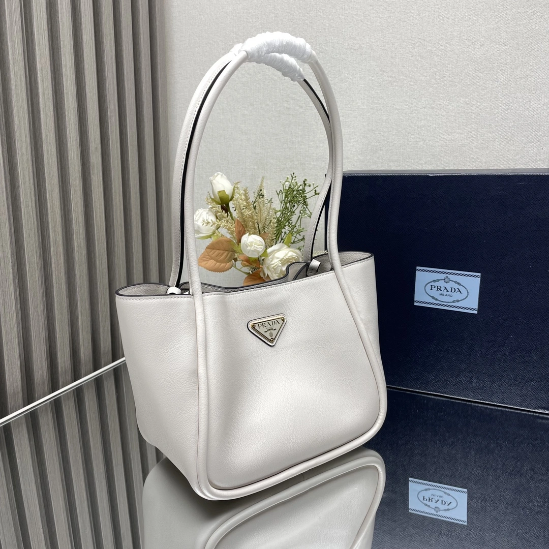 Prada Shopping Bags Affordable 71636