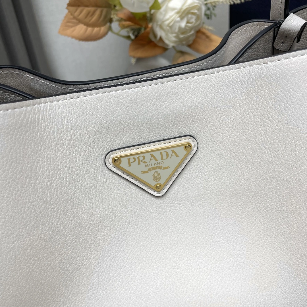 Prada Shopping Bags Affordable 71636