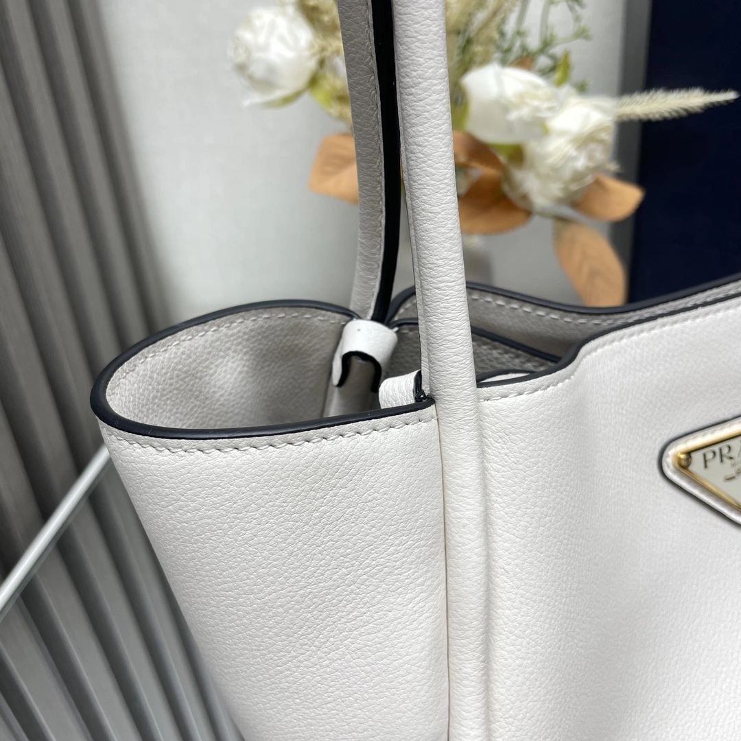 Prada Shopping Bags Affordable 71636