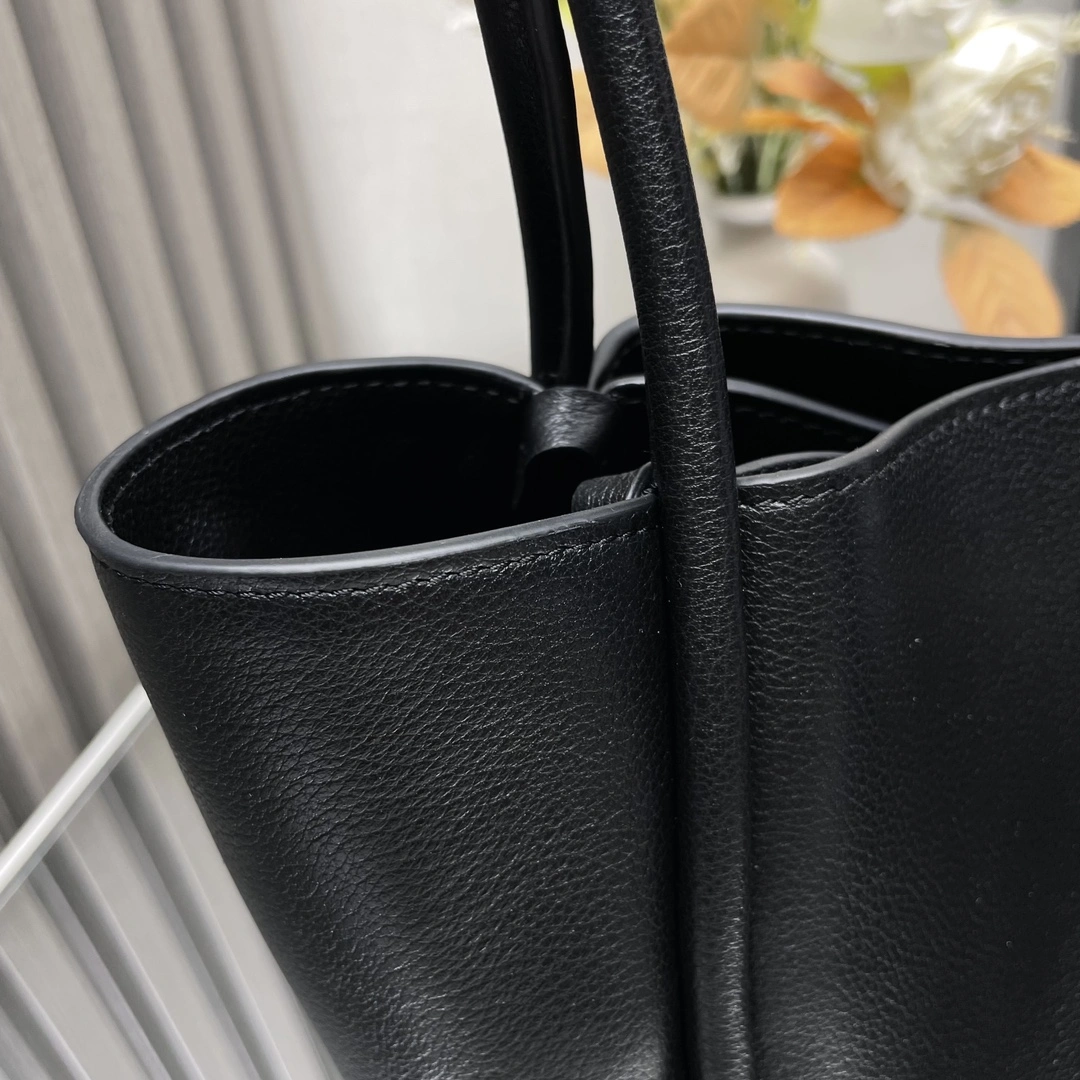 Prada Shopping Bags Unisex 71635