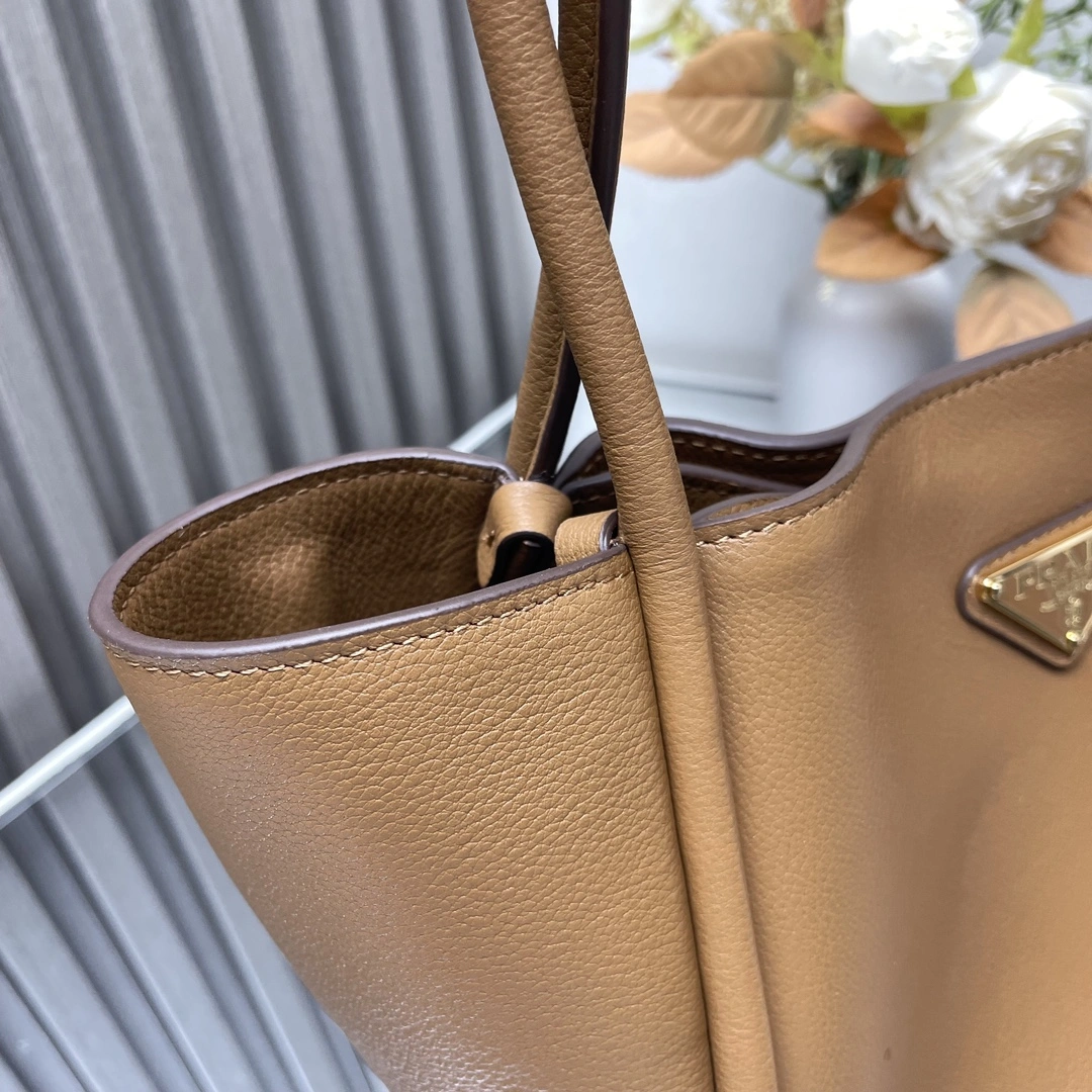 Prada Shopping Bags Popular 71640