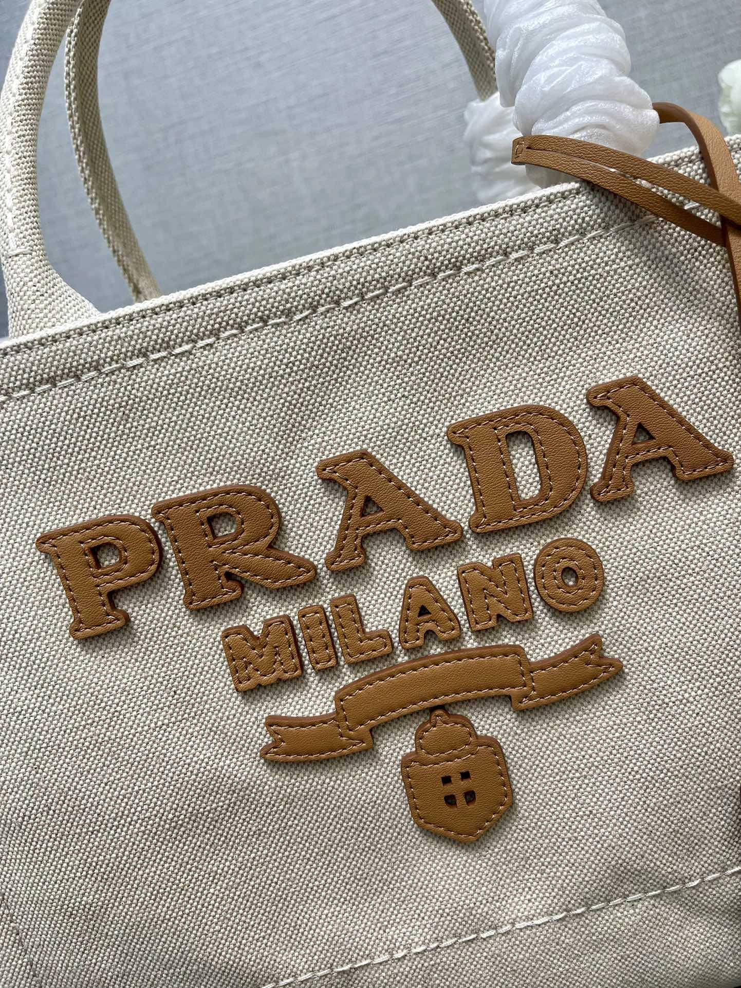 SunProtective Prada Shopping Bags 71663