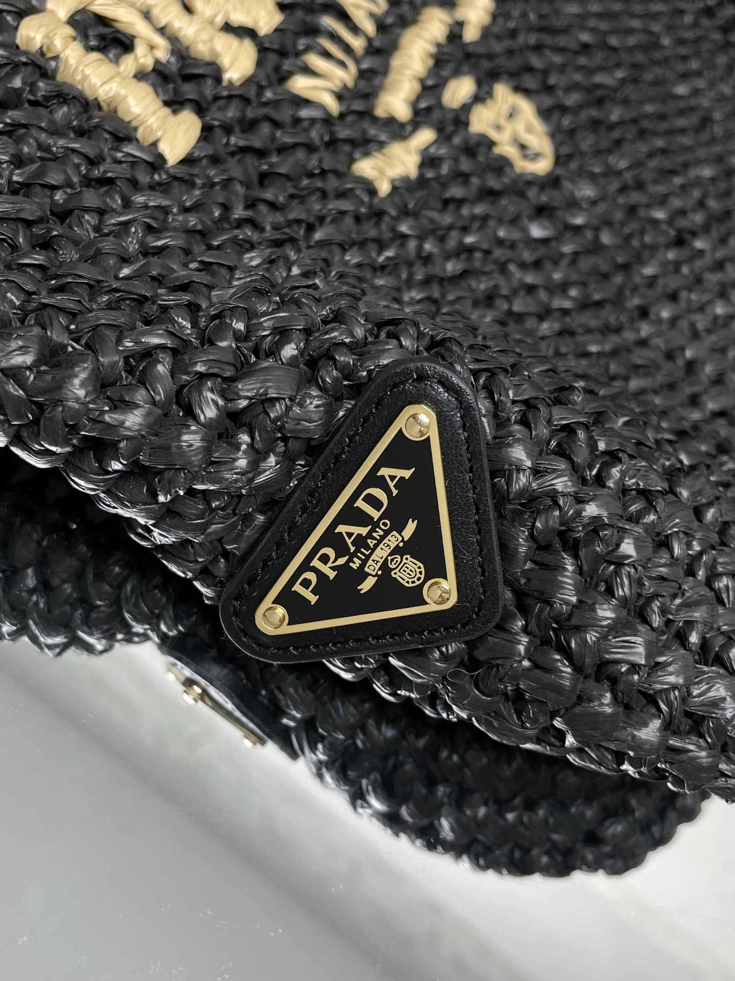 Prada Shopping Bags HighPerformance 71631