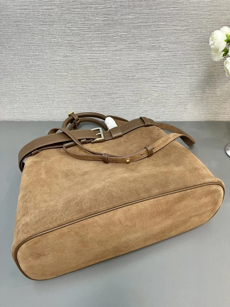 WellDesigned Prada Shopping Bags 66491