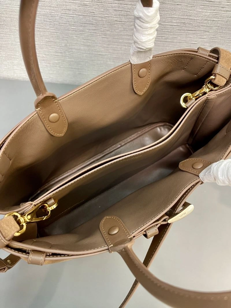 WellDesigned Prada Shopping Bags 66491