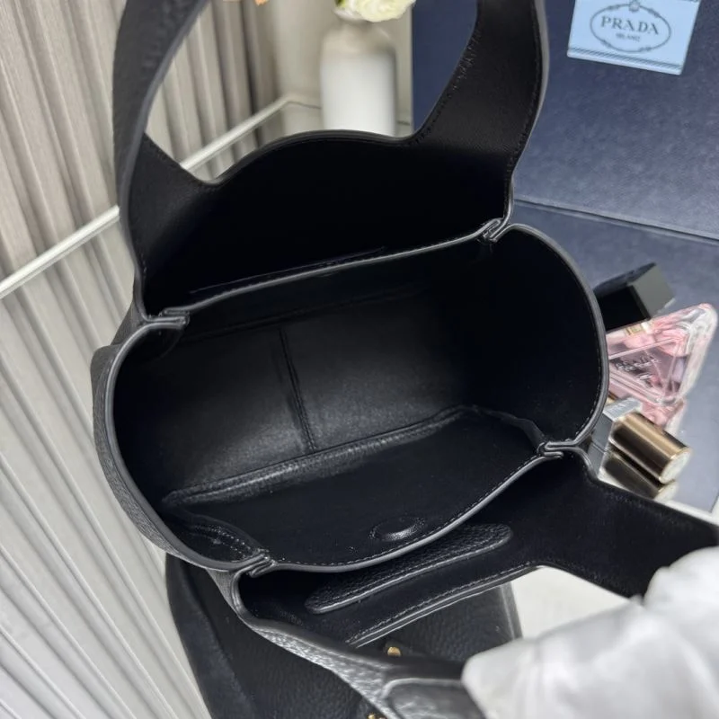 Trendy Prada Shopping Bags 45123
