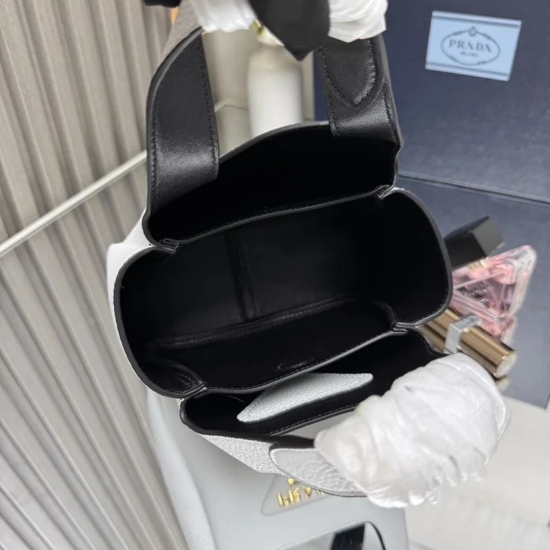 Prada Shopping Bags TravelReady 45117