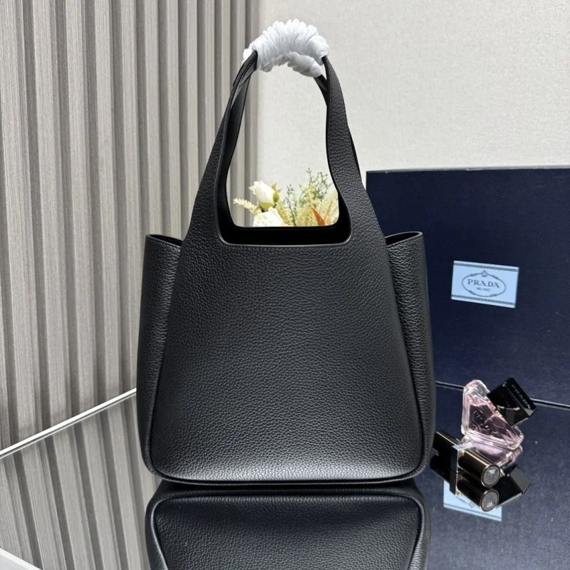 Snug Prada Shopping Bags 45114