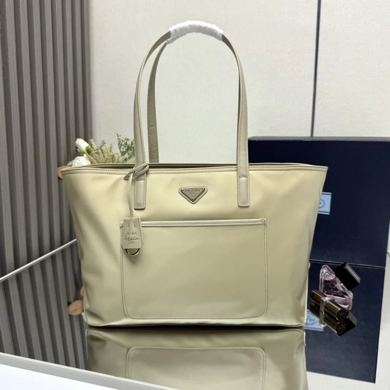 WrinkleFree Prada Shopping Bags 45158