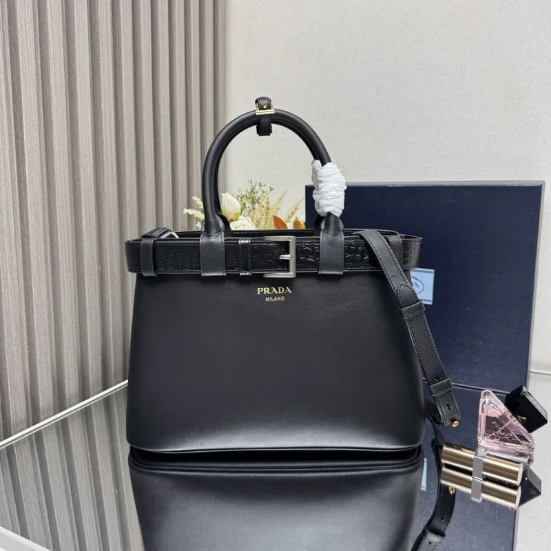 Prada Shopping Bags WellDesigned 45104