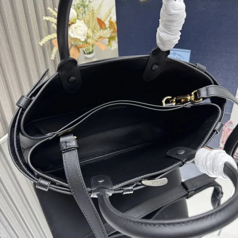 Prada Shopping Bags WellDesigned 45104