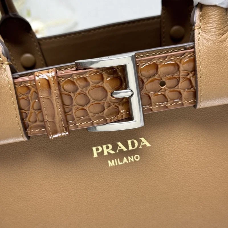 Refined Prada Shopping Bags 45116