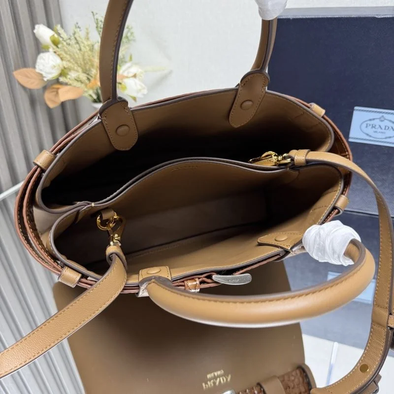 Refined Prada Shopping Bags 45116