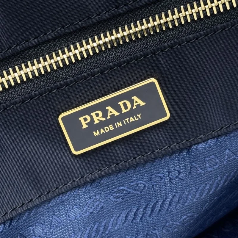 Prada Shopping Bags ModernLook 45155