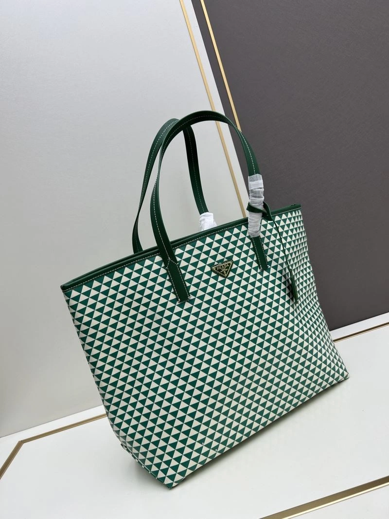 UrbanChic Prada Shopping Bags 82764