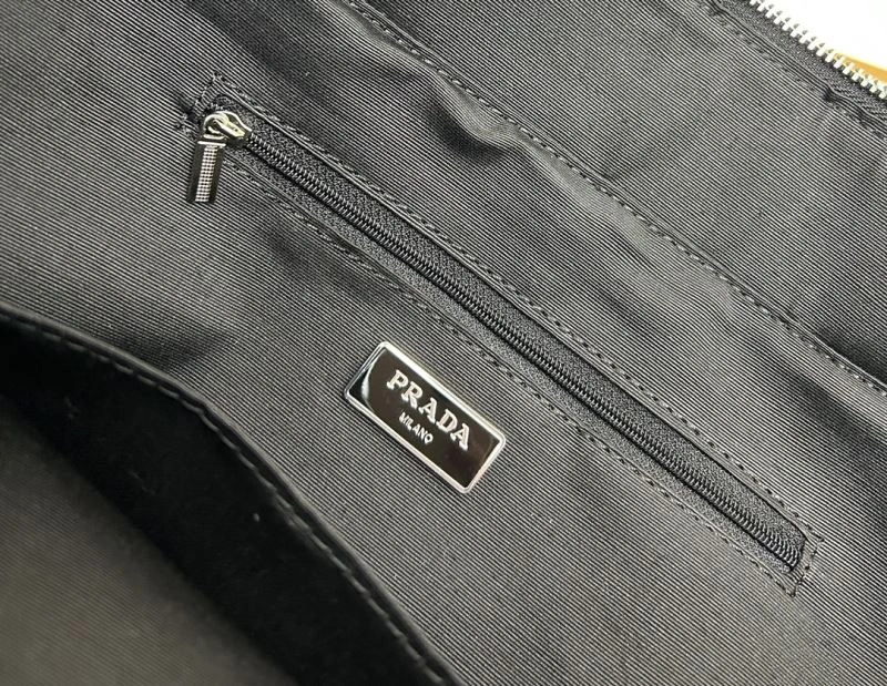Sporty Prada Shopping Bags 82719