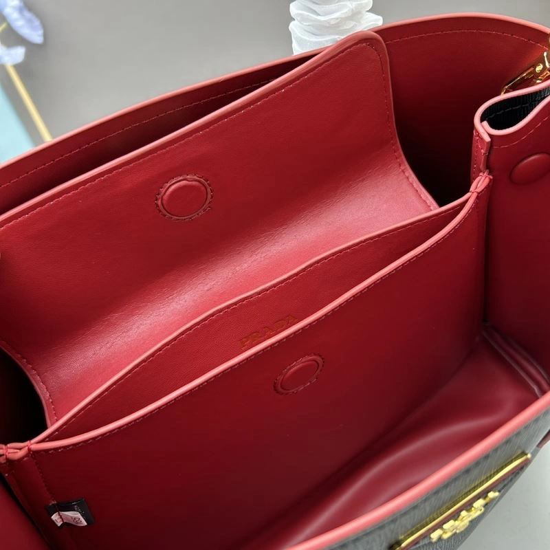 Prada Shopping Bags Trendy 82715