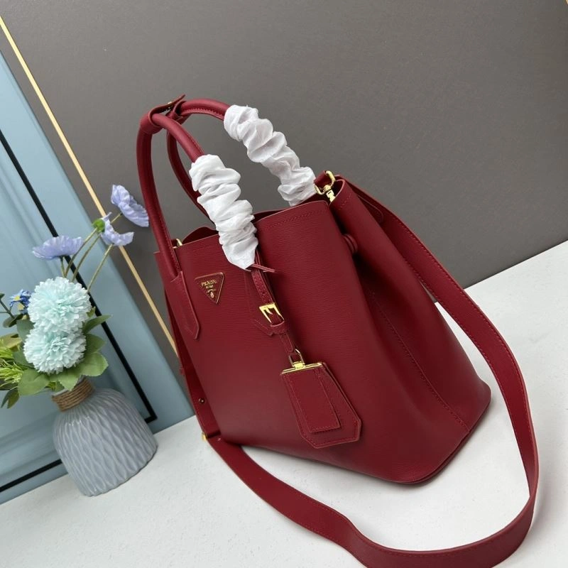 Prada Shopping Bags Effortless 82709