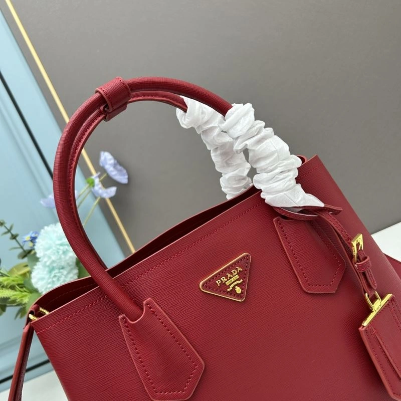Prada Shopping Bags Effortless 82709
