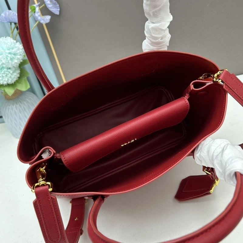 Prada Shopping Bags Effortless 82709