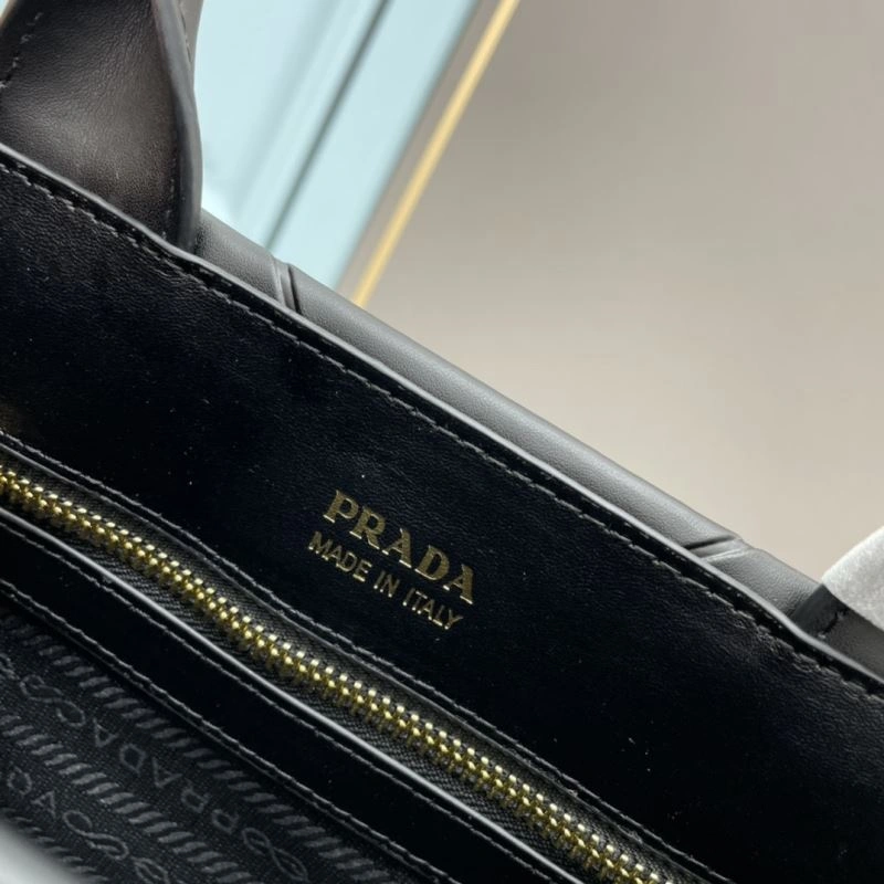 Prada Shopping Bags Classic 82704