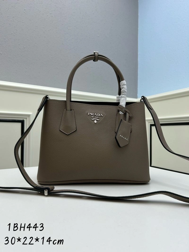 Prada Shopping Bags Trendy 82691