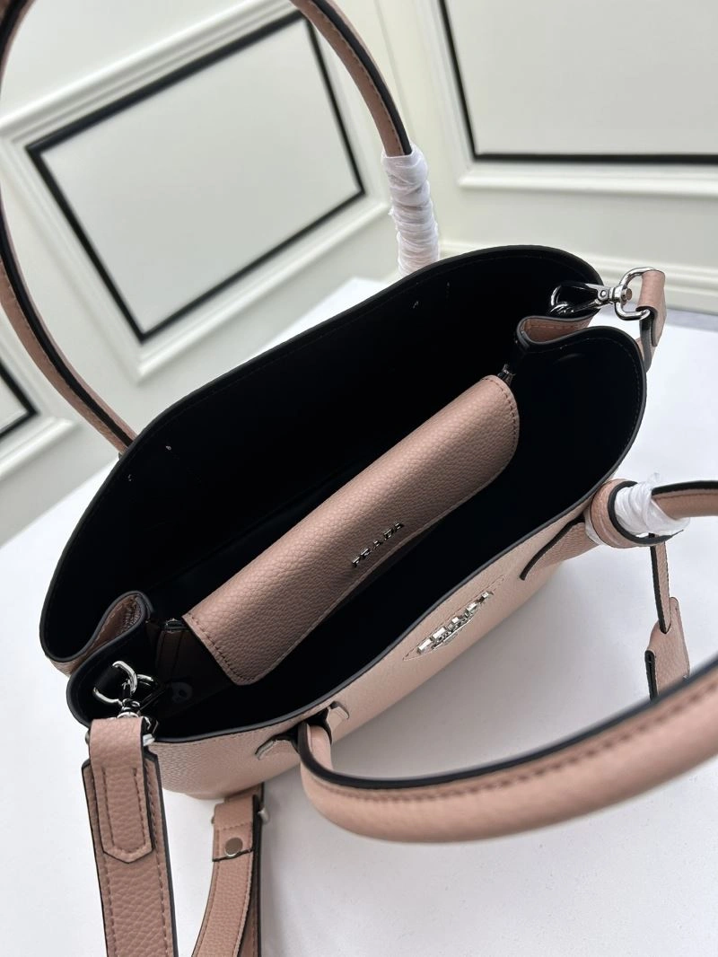 Elegant Prada Shopping Bags 82682