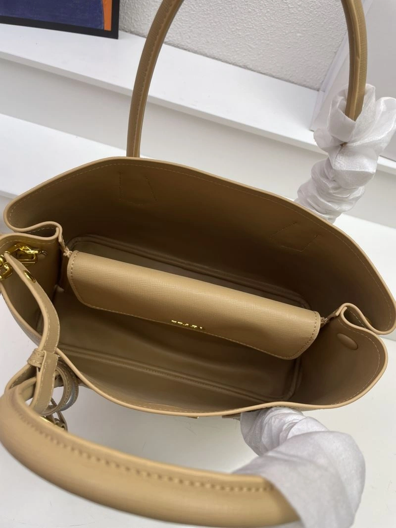 Prada Shopping Bags QuickDry 82710